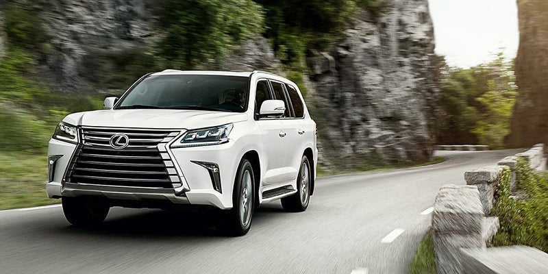 Лексус lx 2021