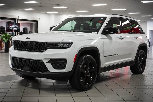 2023 Jeep Grand Cherokee Altitude