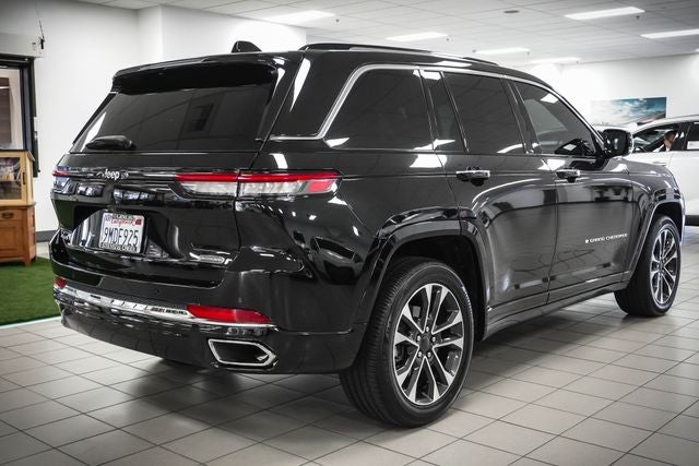 2022 Jeep Grand Cherokee Overland