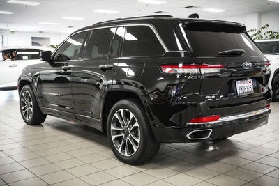 2022 Jeep Grand Cherokee Overland