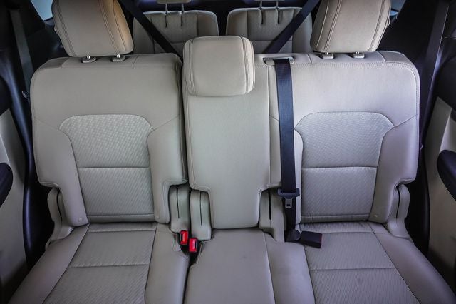 2017 Ford Explorer Base