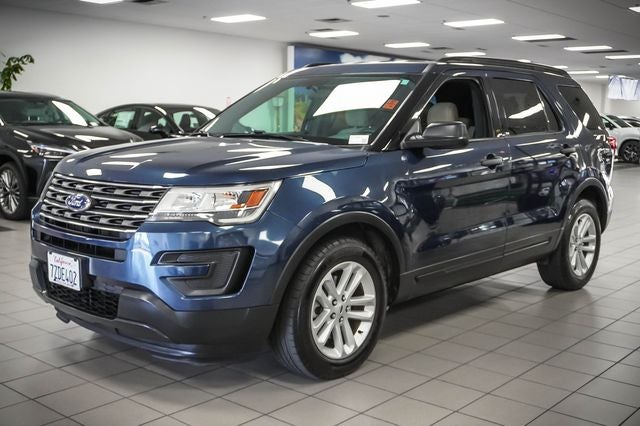 2017 Ford Explorer Base