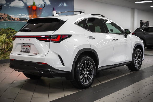 2026 Lexus NX 350h Premium