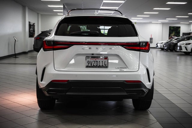 2026 Lexus NX 350h Premium