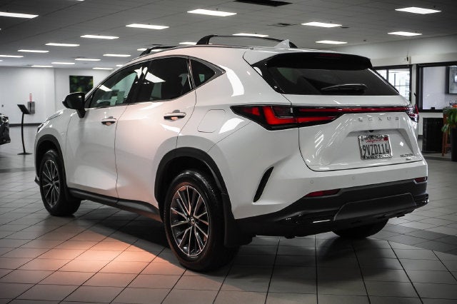 2026 Lexus NX 350h Premium