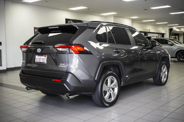 2021 Toyota RAV4 Hybrid XLE Premium