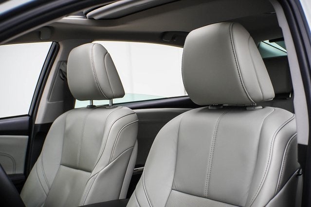 2018 Toyota Avalon Hybrid Limited