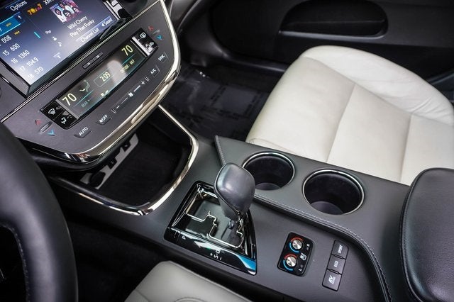 2018 Toyota Avalon Hybrid Limited