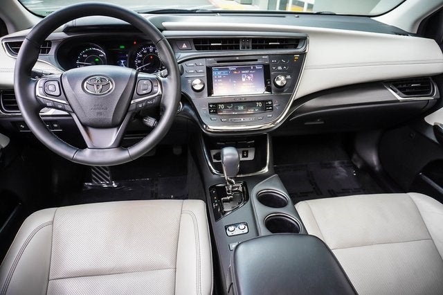 2018 Toyota Avalon Hybrid Limited