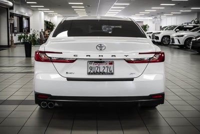 2025 Toyota Camry SE