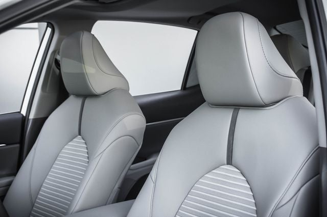 2024 Toyota Camry Hybrid SE