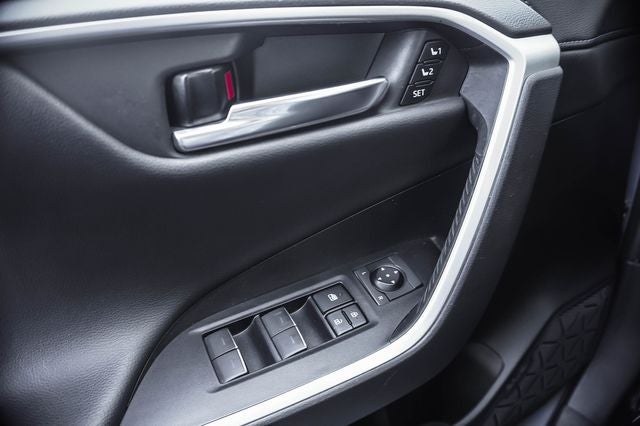 2022 Toyota RAV4 Hybrid XSE