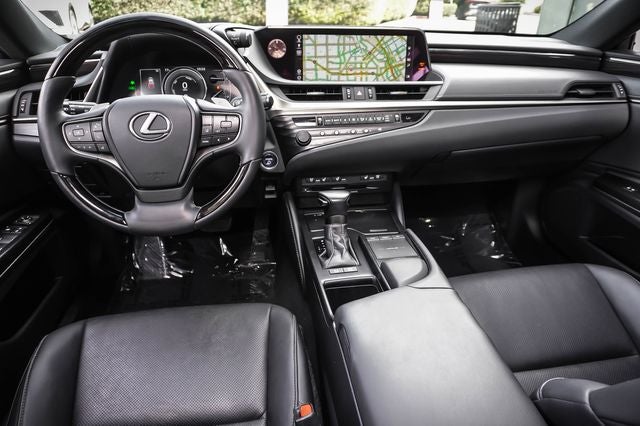 2019 Lexus ES 300h