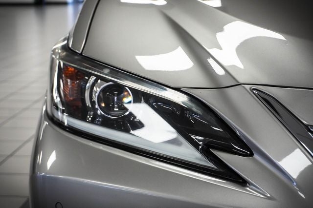 2019 Lexus ES 300h