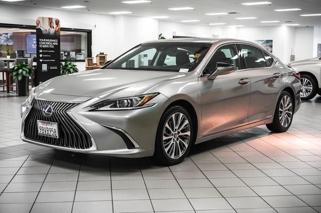 2019 Lexus ES 300h