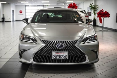 2019 Lexus ES 300h