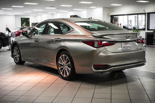 2019 Lexus ES 300h