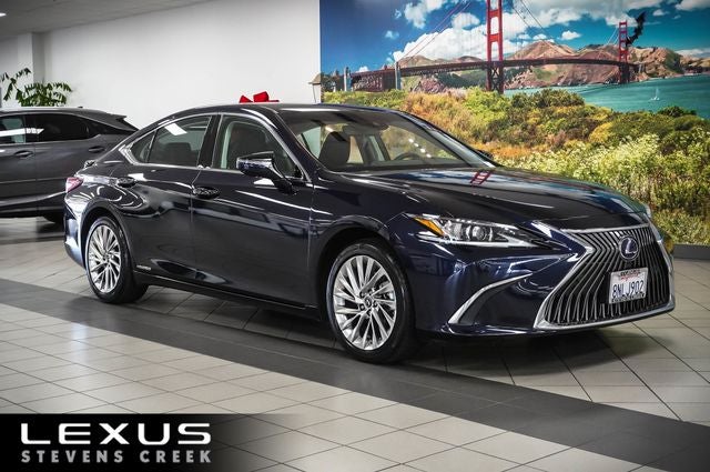 2019 Lexus ES 300h Luxury