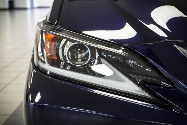 2019 Lexus ES 300h Luxury