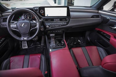 2024 Lexus ES 300h F SPORT Handling