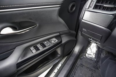 2024 Lexus ES 250