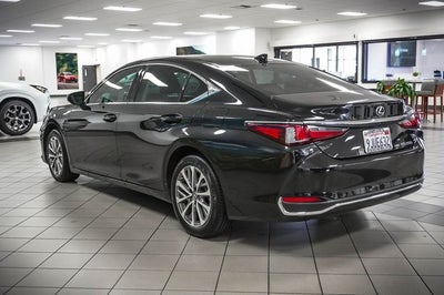 2024 Lexus ES 250