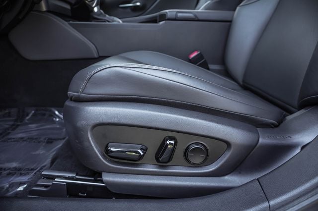 2025 Lexus ES 350