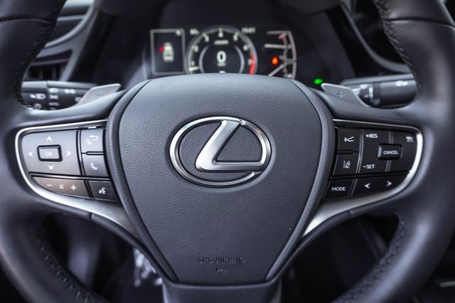 2025 Lexus ES 350