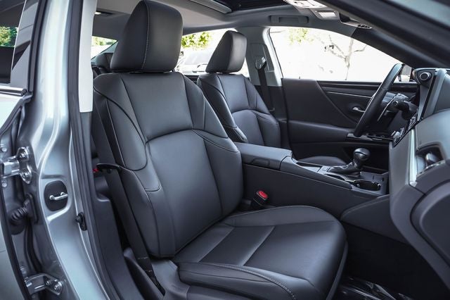 2025 Lexus ES 350