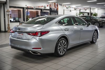 2025 Lexus ES 350