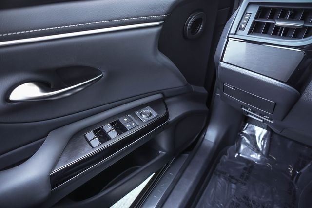 2025 Lexus ES 350