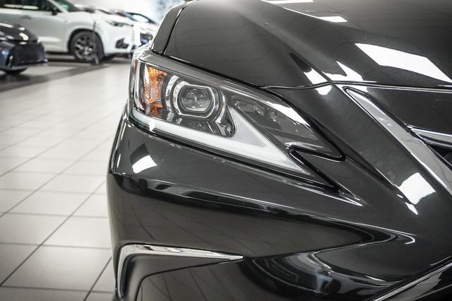 2025 Lexus ES 350