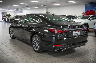 2025 Lexus ES 350