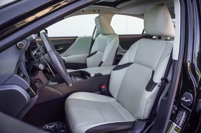 2023 Lexus ES 300h