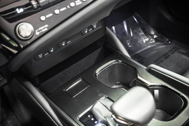 2025 Lexus ES 300h