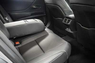 2025 Lexus ES 300h