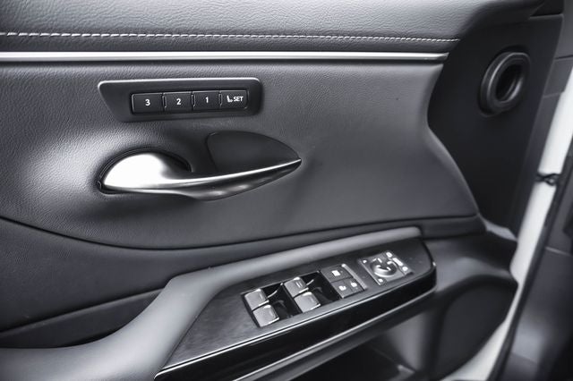 2025 Lexus ES 300h