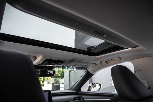 2025 Lexus ES 300h