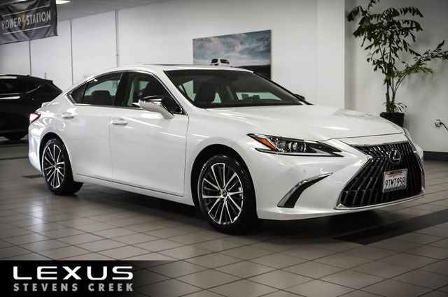 2025 Lexus ES 300h