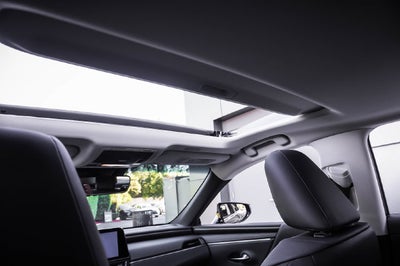 2025 Lexus ES 300h