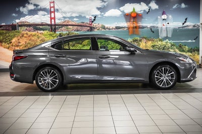 2025 Lexus ES 300h
