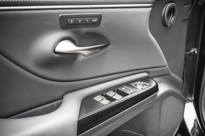 2025 Lexus ES 300h