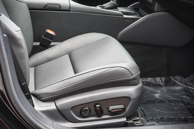 2025 Lexus ES 300h
