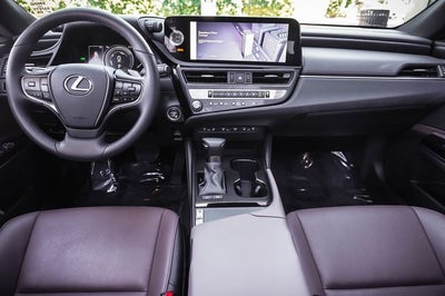 2024 Lexus ES 300h