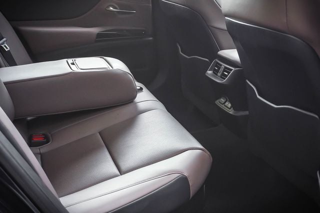 2024 Lexus ES 300h