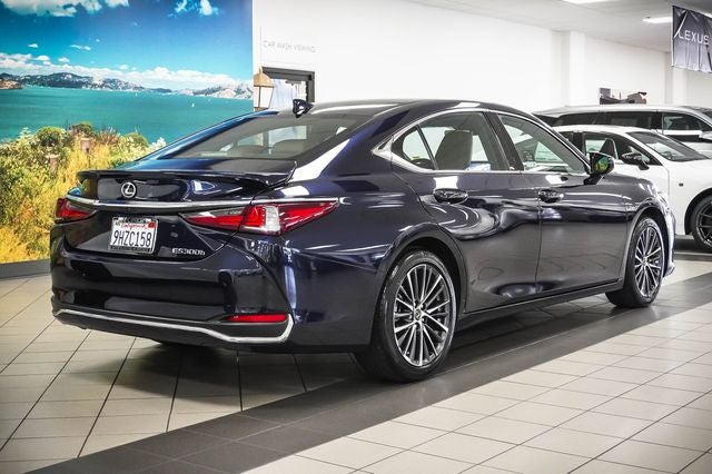 2024 Lexus ES 300h