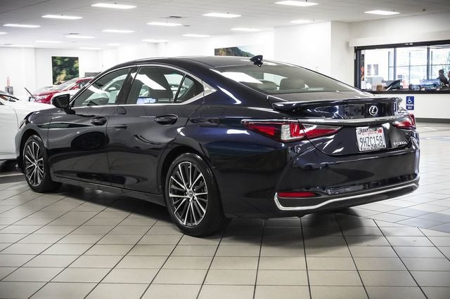 2024 Lexus ES 300h