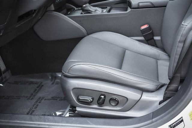 2025 Lexus ES 300h