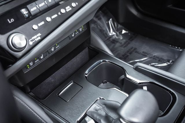2025 Lexus ES 300h