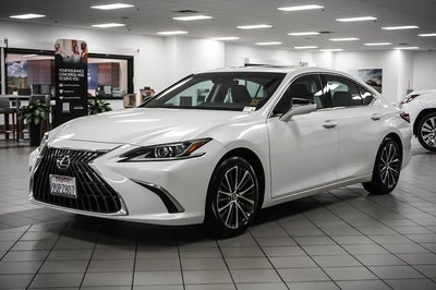 2025 Lexus ES 300h